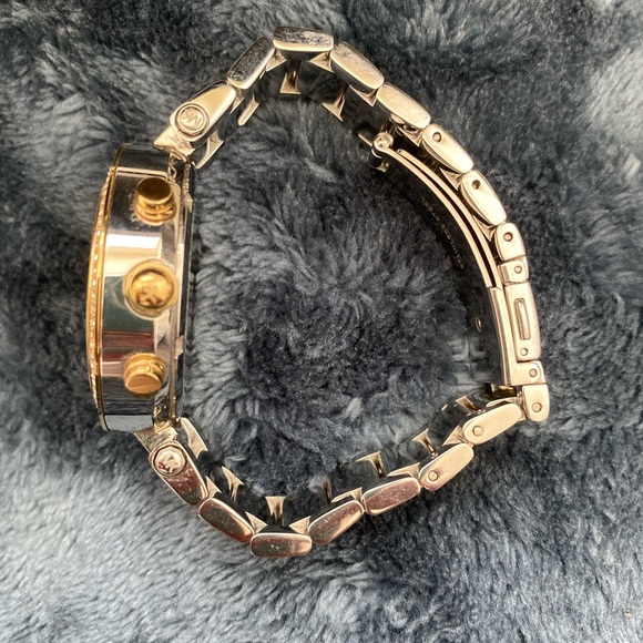 Michael Kors watch gold and silver - Picture 2 of 5